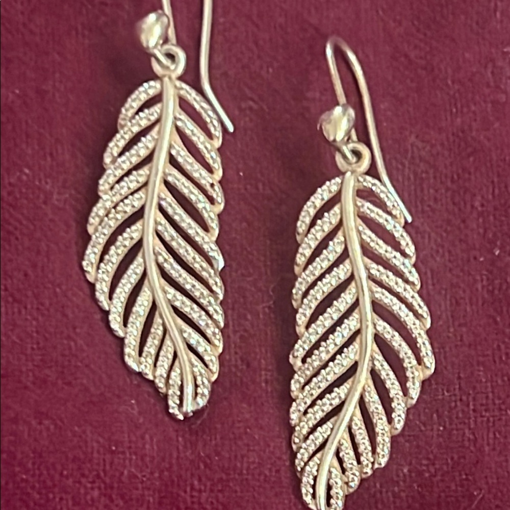 PANDORA EARRINGS